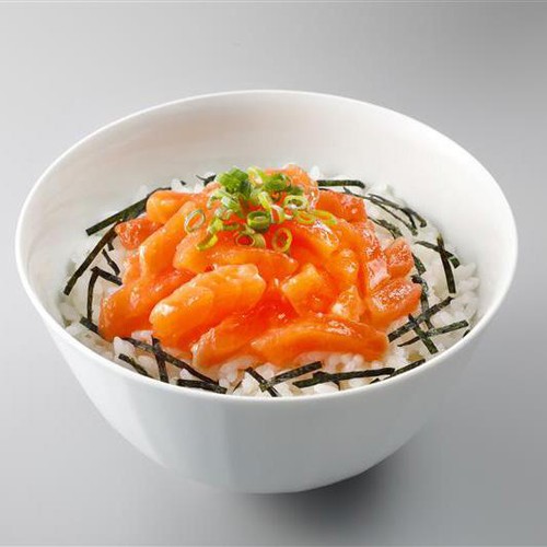 【冷蔵】 ごろっとサーモン丼 85g