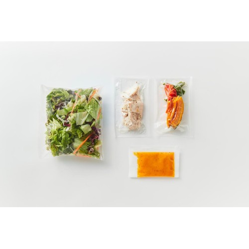 アール・エフ・ワン 緑黄色野菜とレモンチキンコンフィのサラダ 2人前 約230g
