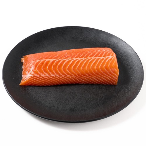［鮮度＋］【冷蔵】 生青森サーモン刺身用冊(養殖) 150g