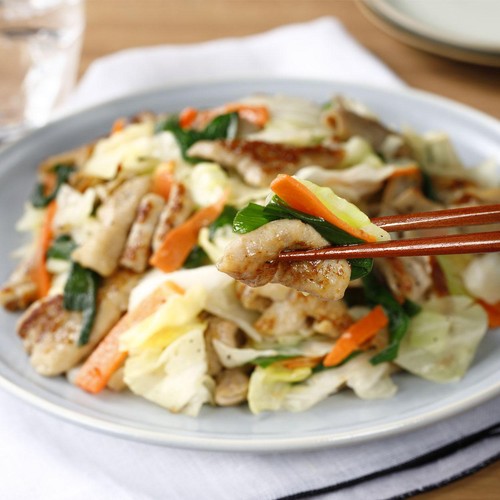 ミールキット 国産豚もつと野菜のうま塩炒め 2人前【冷蔵】