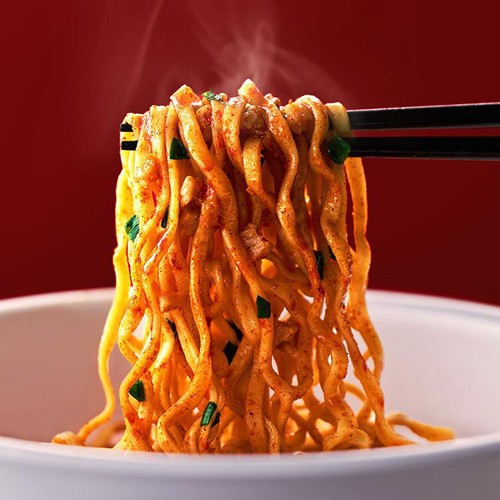 生産終了の激レア品！12個ベースフード旨辛まぜそばベースパスタ　BASEFOOD Amazon.co.jp: ベース焼きそば 旨辛まぜそば カップ麺 12個