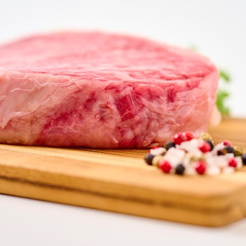 [鮮度+]【冷蔵】5等級 鹿児島県産 さつま姫牛ロース(厚切り芯)ステーキ用 150g-350g