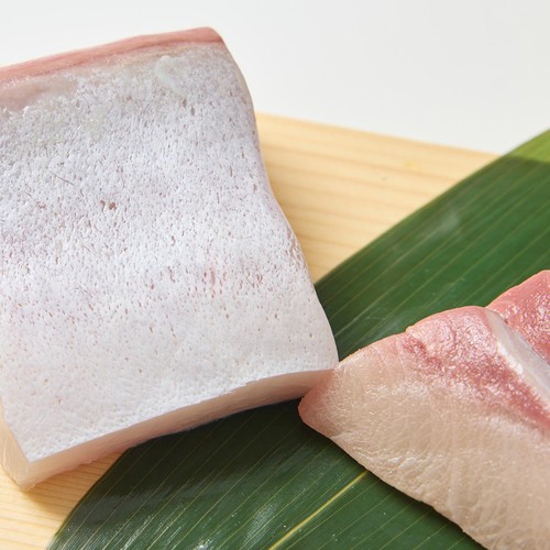 [鮮度+]【冷蔵】 活〆養殖ぶり 刺身用 冊 120g