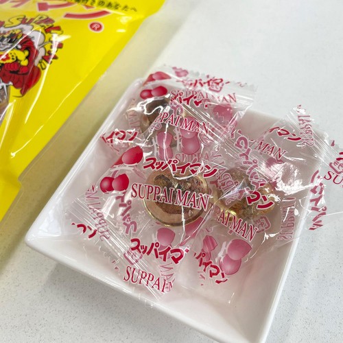 上間菓子 スッパイマン たねぬき梅キャンディ 10個 Green Beans