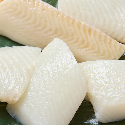 【冷凍】 からすがれい 骨なし皮なし切身 60g x 5切
