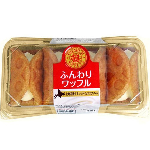 ヤマザキ ふんわりワッフル北海道産牛乳入りホイップカスタ−ド 4個入