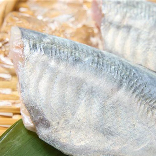 【冷蔵】 生真あじ (頭・ハラワタ・ゼイゴ取り)加熱用 2尾 200g
