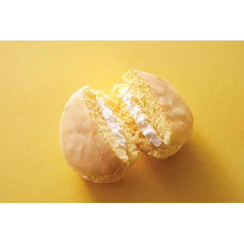 もりもと 菓子職人がサクふわ食感にこだわった ブッセ チーズ 1個入