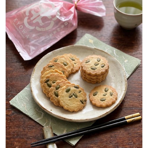 協和製菓 巾着かぼちゃの種煎餅 75g