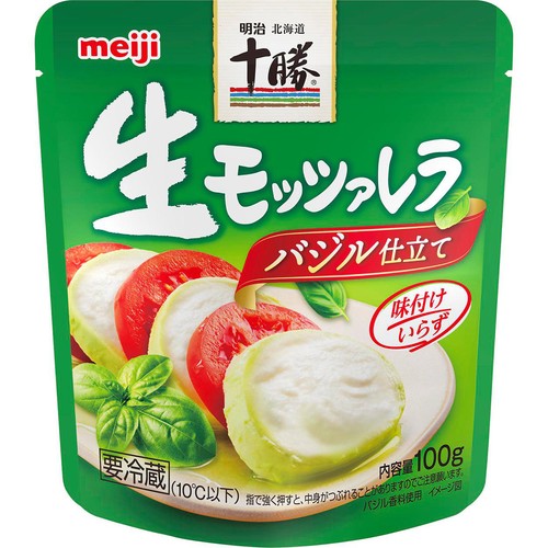 明治 北海道十勝生モッツァレラ バジル仕立て 100g