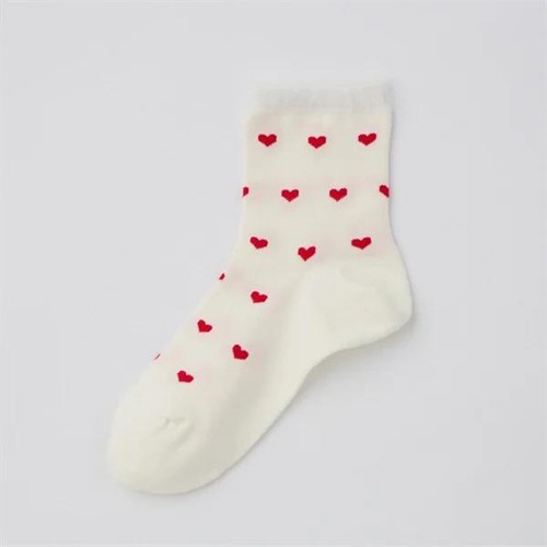 3足よりどり TOPシアーフリルハート総柄 クルー丈ソックス クロ 22-24cm トップバリュ