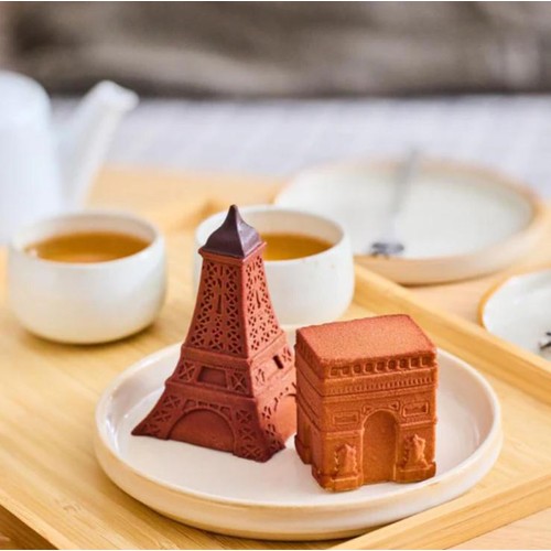 ピカール エッフェル塔と凱旋門のケーキ チョコムースとバニラムース