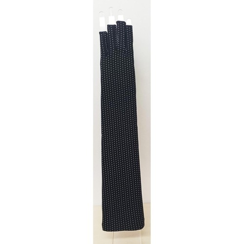 イチーナ UVロング指切手袋 長さ約45cm ドット柄 ブラック