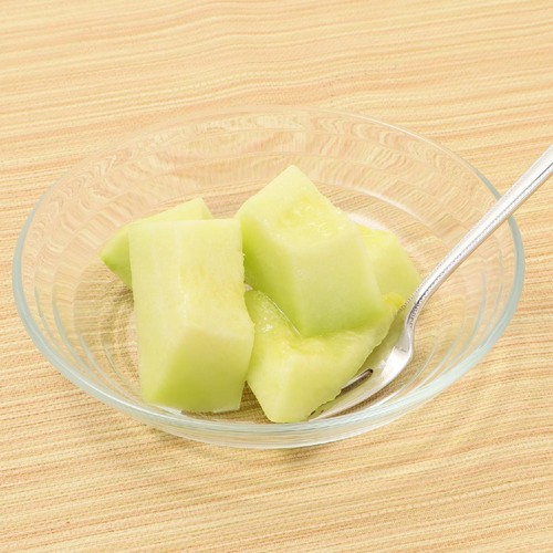 ［食べごろ+］青森県産 工藤さんのタカミメロン 大玉 1.1kg　1個