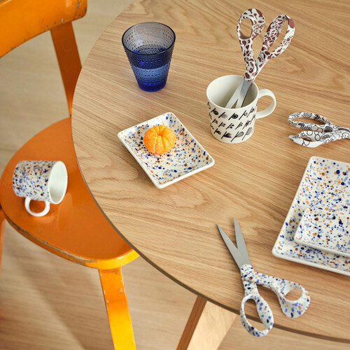 【新品未使用品】イッタラ ヘレ プレート＆マグ6点セット ブルーブラウン iittala イッタラ ヘレ ブルーブラウン マグカップ 0.3L オイバ