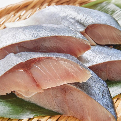 【冷凍】ニッスイ ふっくら骨なし天然ぶり 5切 300g
