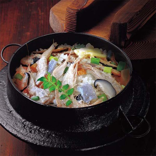 かね七 白えび釜飯の素 お米2合用 (230g)