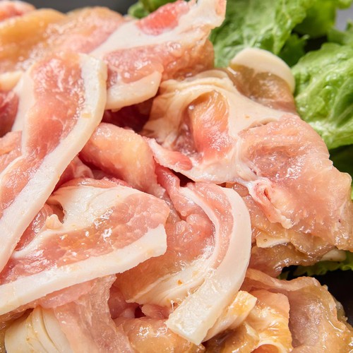 [鮮度+]【冷蔵】とうほく三元豚 豚肉ロース切りおとし味付け焼肉用 (源たれゴールド使用) (国産) 190g～250g