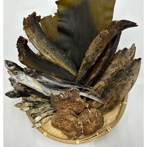 カネソ22 元祖だし屋の万能だし 8gx10袋 Green Beans | グリーン