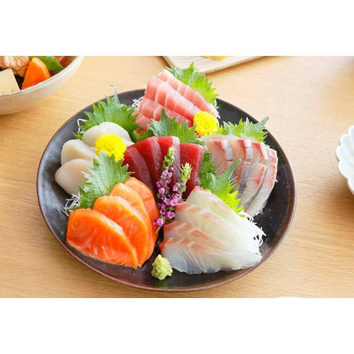 ヤマサ醤油 特選丸大豆しょうゆ 600ml