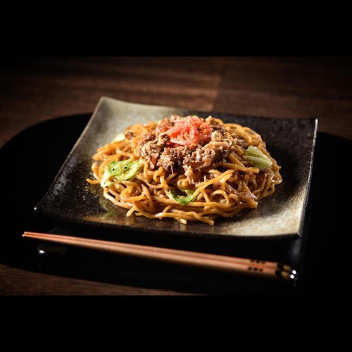 昭和ミート 吉野家 x 富士宮やきそば 牛肉やきそば【冷凍】 1人前(200g)