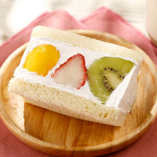 【冷凍】SHOEIKEN DELI イチゴミックスクリームサンド 1食