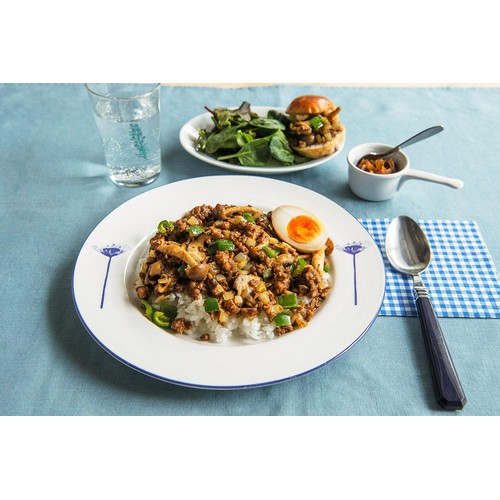 エスビー食品 栗原はるみ わたしのカレー 中辛 110g(27.5g x 4袋)