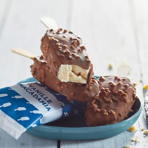 ピカール ヘーゼルナッツとマカダミアナッツバニラアイスクリーム【冷凍】 4本入(280g)
