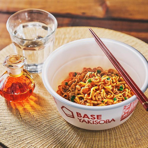 焼そばページ ベースフード BASE YAKISOBA 旨辛まぜそば 83g Green Beans